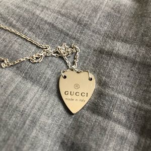 Sterling silver gucci heart necklace